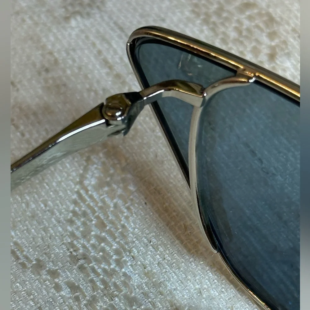 Vtg. Prada Y2K Narrow Blue Cat-Eye Sunglasses Silver Frame Authenticated SPR64U - Picture 10 of 14